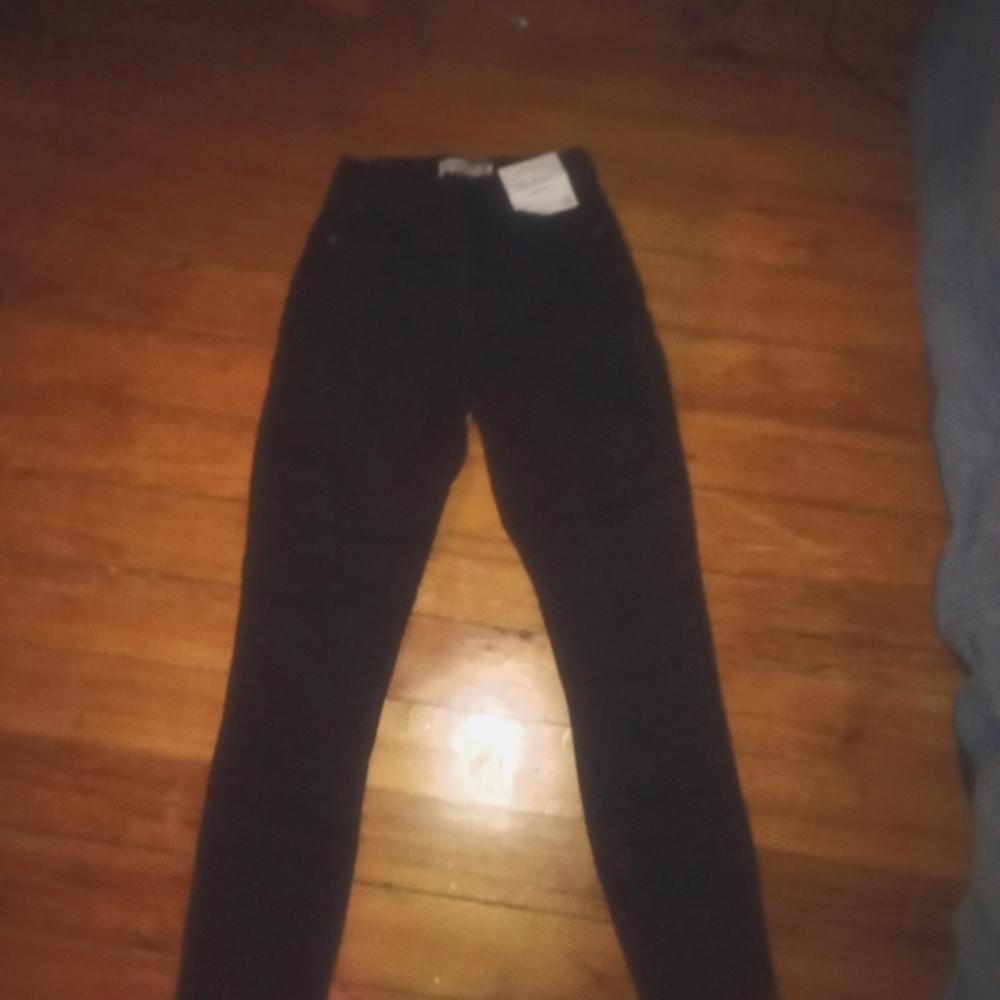 A+F 24 skinny high rise button high waisted dark wash
